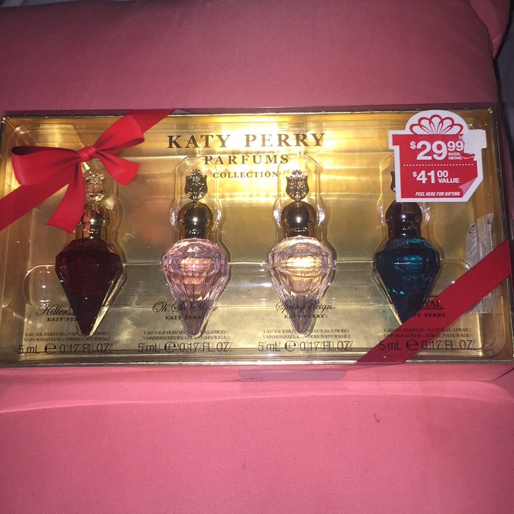 NWT Katy Perry Perfume Set